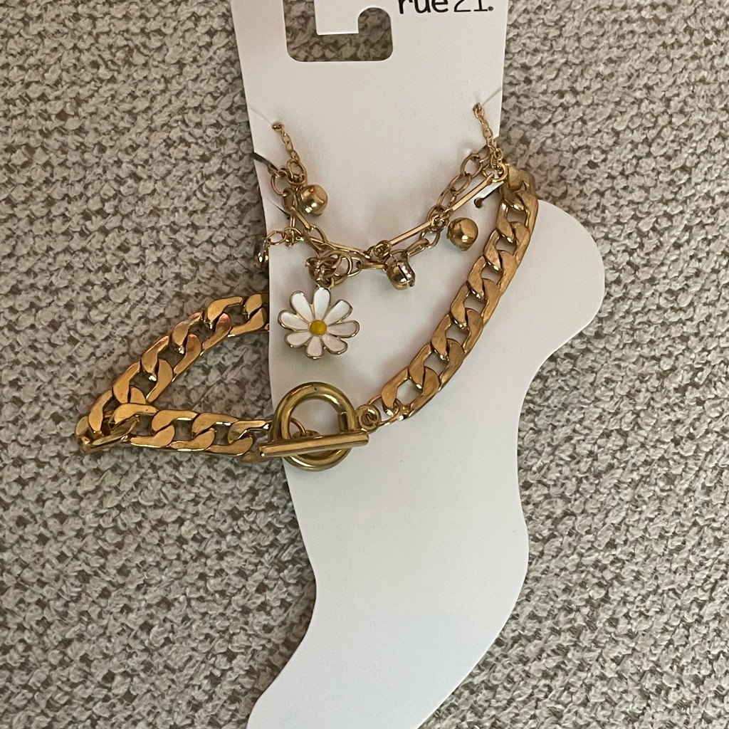 Rue21 Gold Bracelet Anklet Set With Daisy Charm 14$